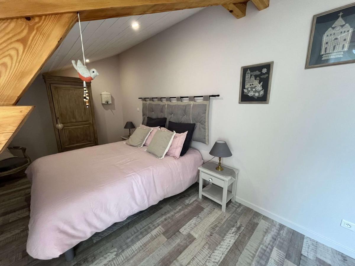 Le Jardin Du Dolaizon: Chambre Rouge Gorge Le Puy-en-Velay Eksteriør billede
